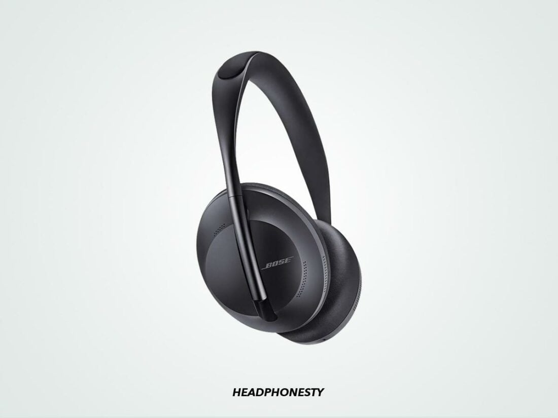 Close look at the Bose 700 (From: Amazon.com)